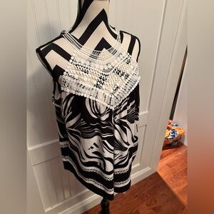 Cato Black & White Crochet Strapless blouse